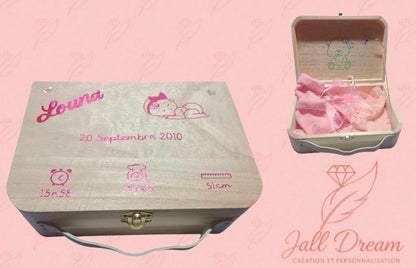 Valise souvenir de naissance personnalisée